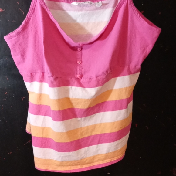 Spaghetti string tank - Picture 1 of 5